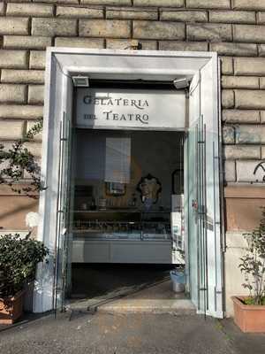 Gelateria del Teatro Lungotevere, Roma