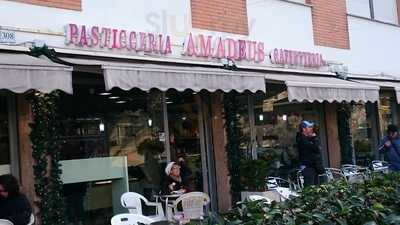 Pasticceria Amadeus, Acilia