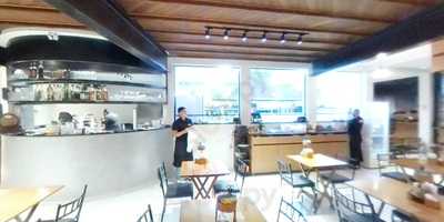 Bar E Lanchonete