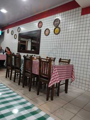 Dgust Choperia Restaurante E Pizzaria