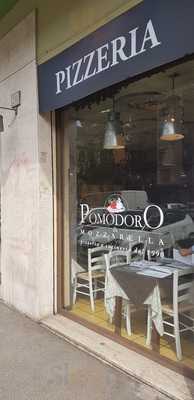 Pomodoro e Mozzarella, Roma