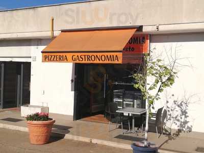 La Tana Del Gusto Pizzeria Al Taglio E Gastronomia, Roma