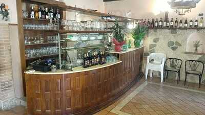 Il Morrone Trattoria Pizzeria, Anticoli Corrado