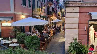 Ristorante Pizzeria Basso Sera, Celle Ligure