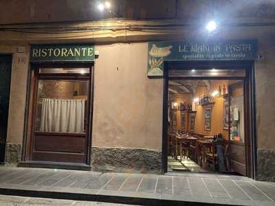 Le mani in pasta, Genova