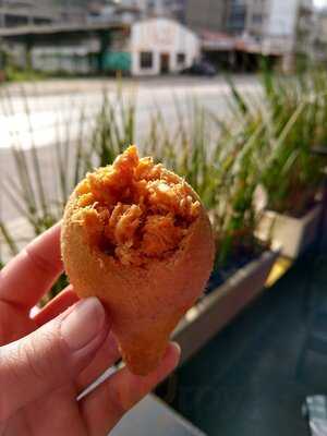 Santa Mãe Coxinha Bar