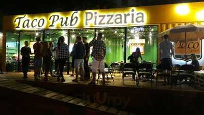 Taco Pub Pizzaria