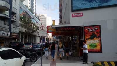 Sabor Tropical Lanches menu