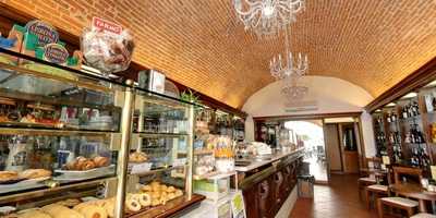 Caffe Riolfo, Pietra Ligure