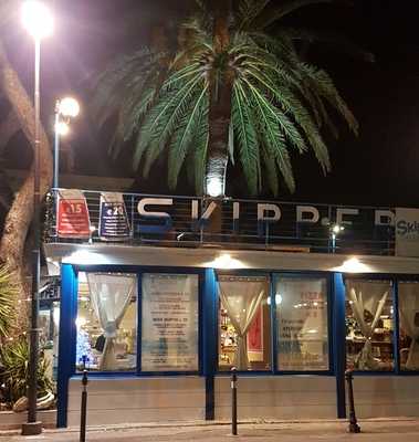 Bar Skipper Beach, Diano Marina