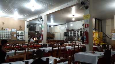 Churrascaria E Pizzaria Pinguim Ii