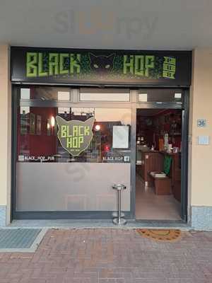 Black Hop, Magenta