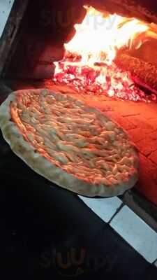 Lapotenza Pizzaria menu