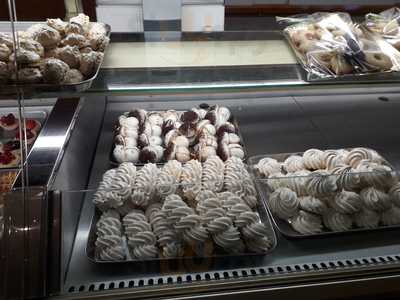 Pasticceria caffetteria gelateria F.lli Colombo, Oggiono