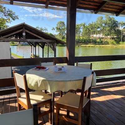 Restaurante Recanto Dos Lagos