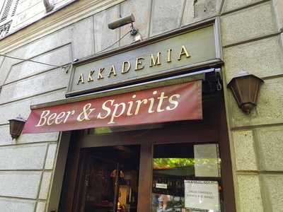 Akkademia Pub, Milano