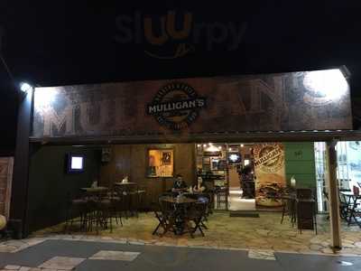 Mulligan's Irish Pub