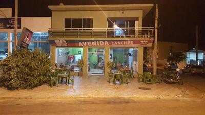 Avenida Lanches