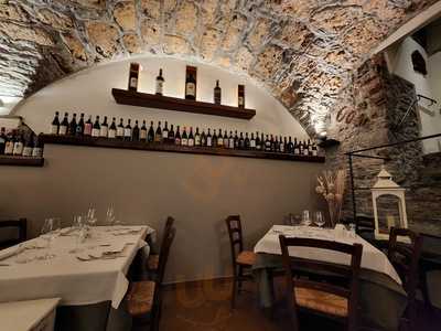 Osteria Quatro Pass