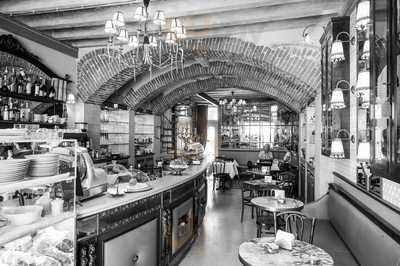 Cafe Carducci, Verona