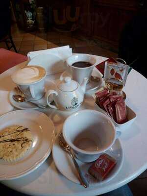 Caffe Vienna, Crema