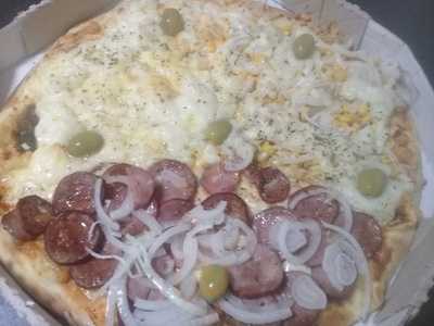 Santa Pizza menu