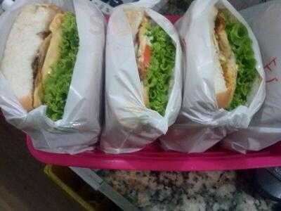 Meninas Lanches