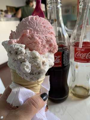 Bar E Sorveteria Kawakita