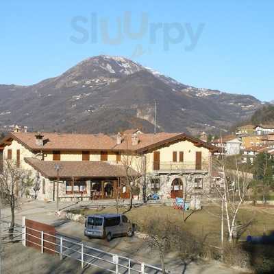 Agriturismo Le Colline, Villa d'Alme