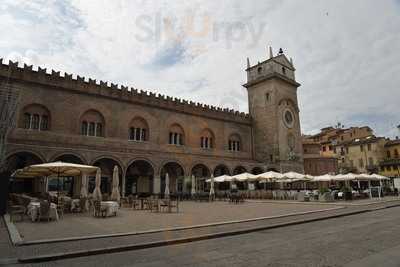 Ristorante Pizzeria Osteria dei Commensali, Mantova