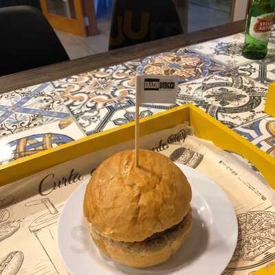 Brazin Burger