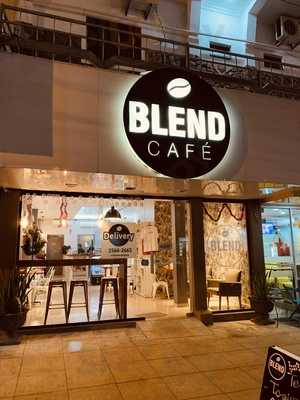 Blend Café