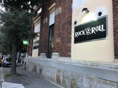 Rock'N'Roll Club, Rho