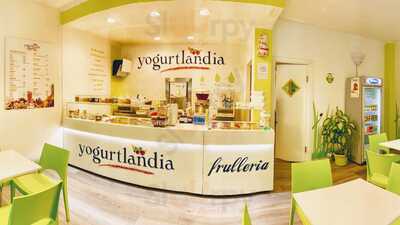 Yogurtlandia San vito, San Vito