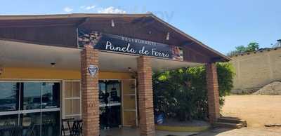 Restaurante E Lancheria Panela De Ferro