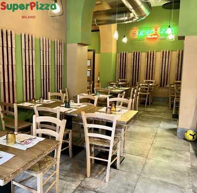 Superpizza, Milano