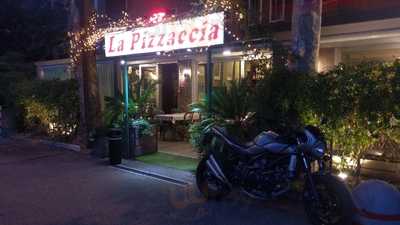 La Pizzaccia, Como