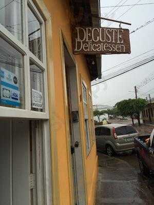 Delicatessen Deguste