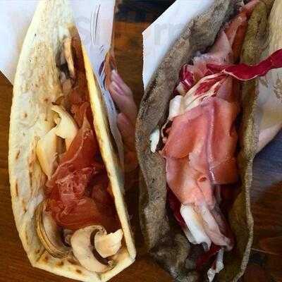 Piadina Pratello, Bologna