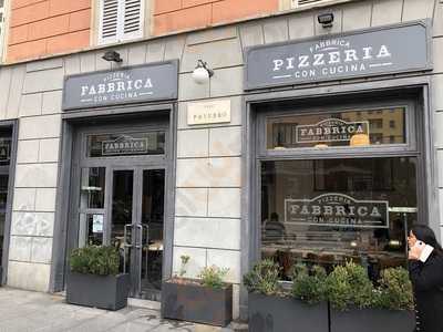 Fabbrica Pizzeria con Cucina, Milano