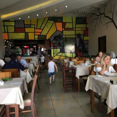 Adega Bar E Restaurante