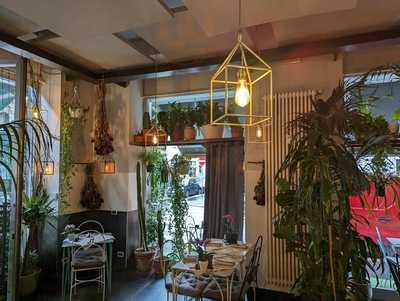 Mint Garden Cafe, Milano