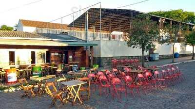 Comis & Bebi's menu