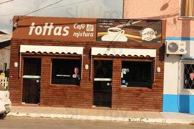 Tottas Cafe & Mistura