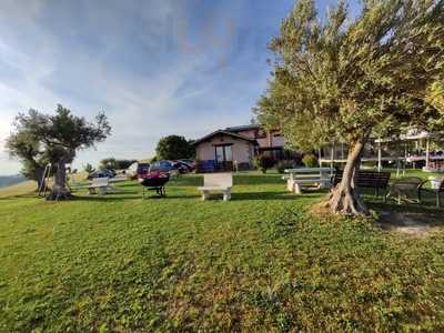 Agriturismo La Collina Dei Ciliegi Di Leonida Appignanesi, San Severino Marche