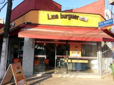 Lina's Burger's