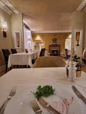 The Lamplighter Dining Rooms