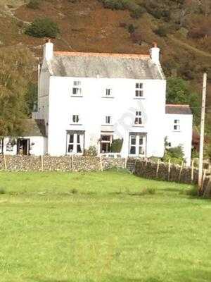 Brook House Inn And Restaurant