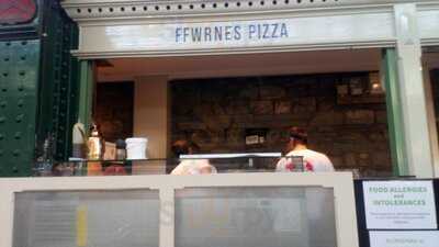 Ffwrnes Pizza