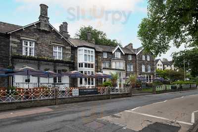 The Bar & Grill At Waterhead